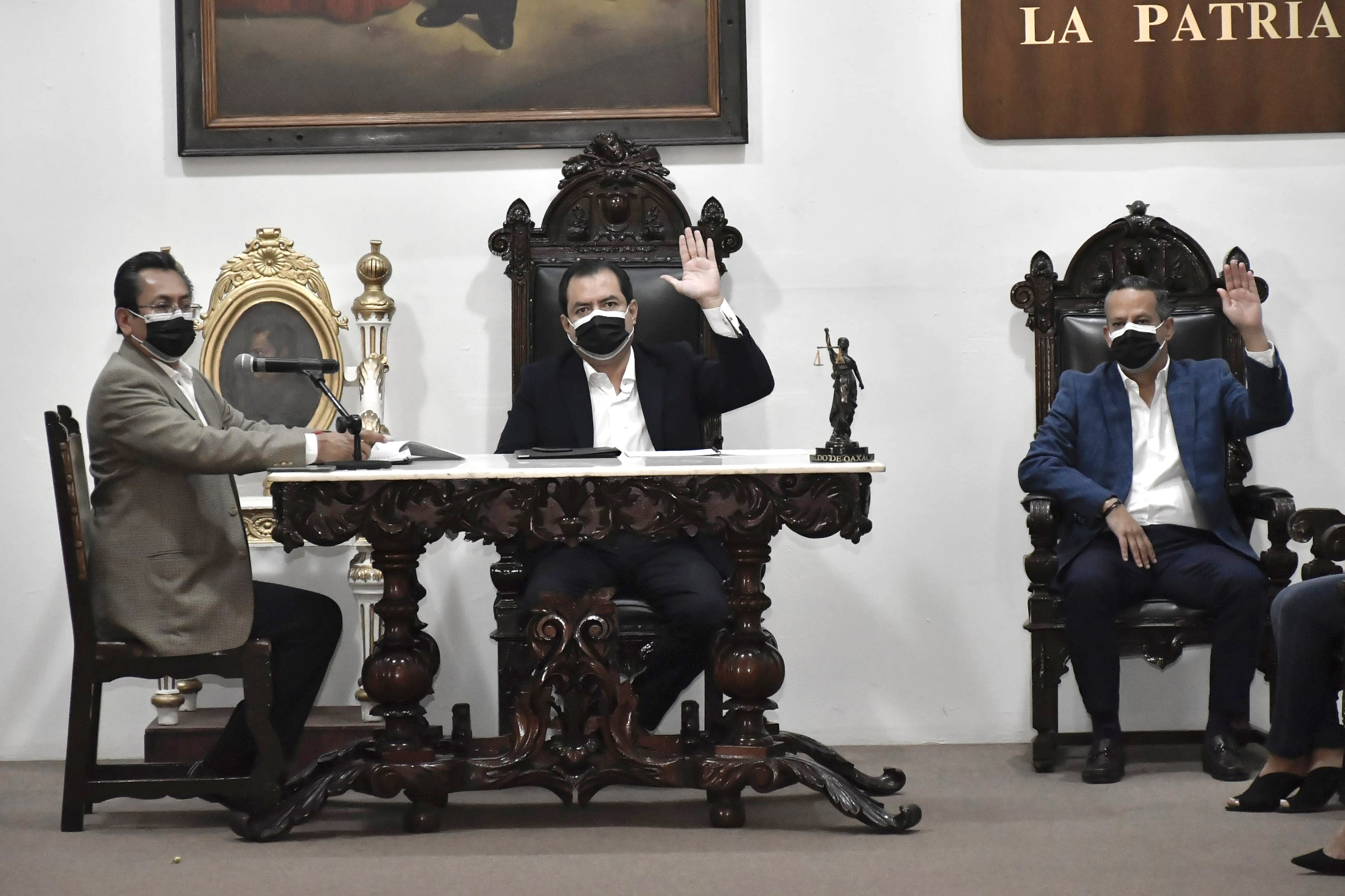 Vamos a seguir dando resultados, cerraremos con fuerza el 2021: edil Oswaldo García Vamos a seguir dando resultados, cerraremos con fuerza el 2021: edil Oswaldo García