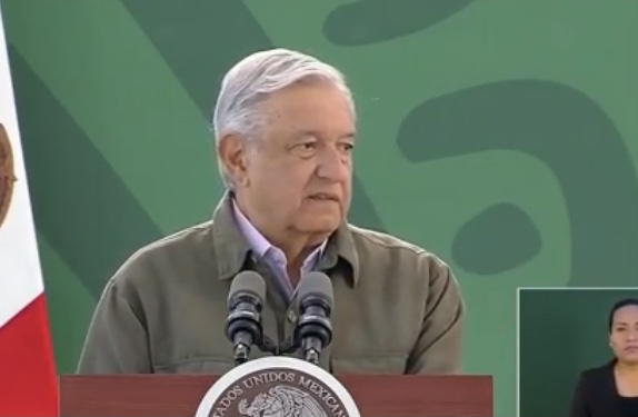 De cara a la sucesión presidencial, AMLO llama al senador Ricardo Monreal a respetar las reglas..