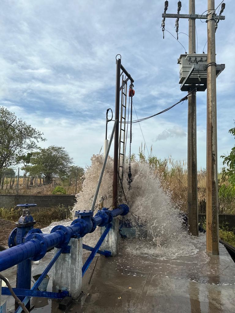 Trabaja Ceabien para un mejor suministro de agua potable en Salina Cruz