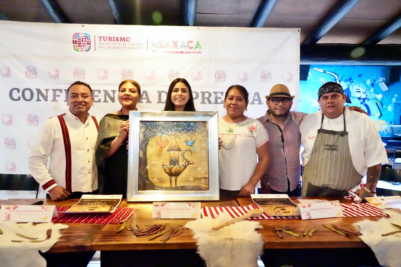 Fiesta de sabores y de tradición mixteca en la Ruta Gastronómica del Mole de Caderas Fiesta de sabores y de tradición mixteca en la Ruta Gastronómica del Mole de Caderas