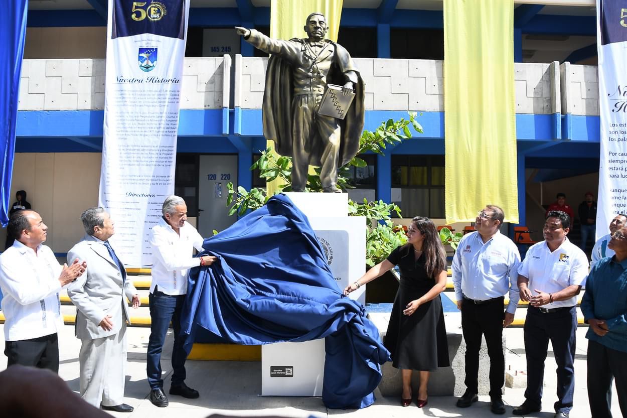 Preparatoria No 1 de la UABJO festejo 50 aniversario Preparatoria No 1 de la UABJO festejo 50 aniversario