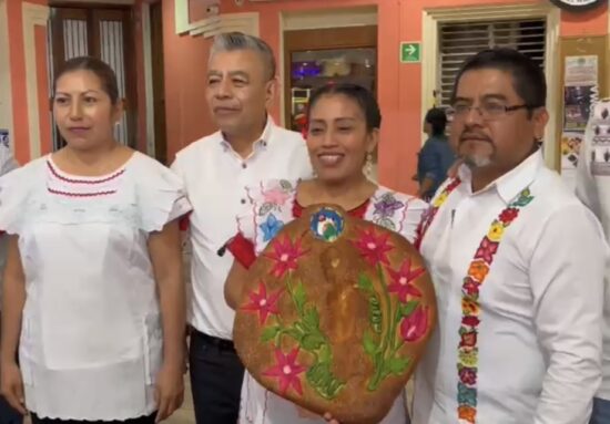 El pan adornado en temporada de Muertos una herencia milenaria