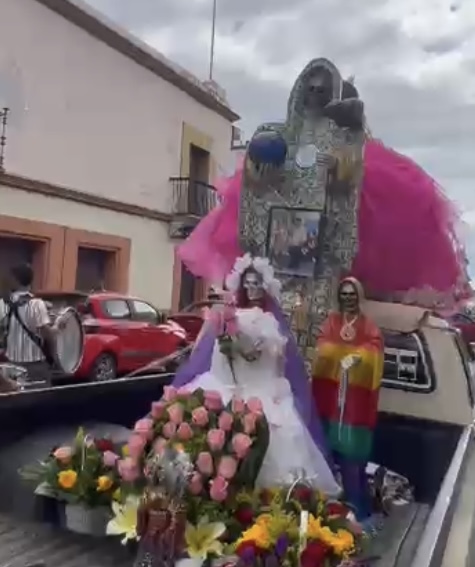 celebran en Oaxaca a la Santa Muerte, entre fuertes criticas de la Iglesia católica, que la llamo “aberración”