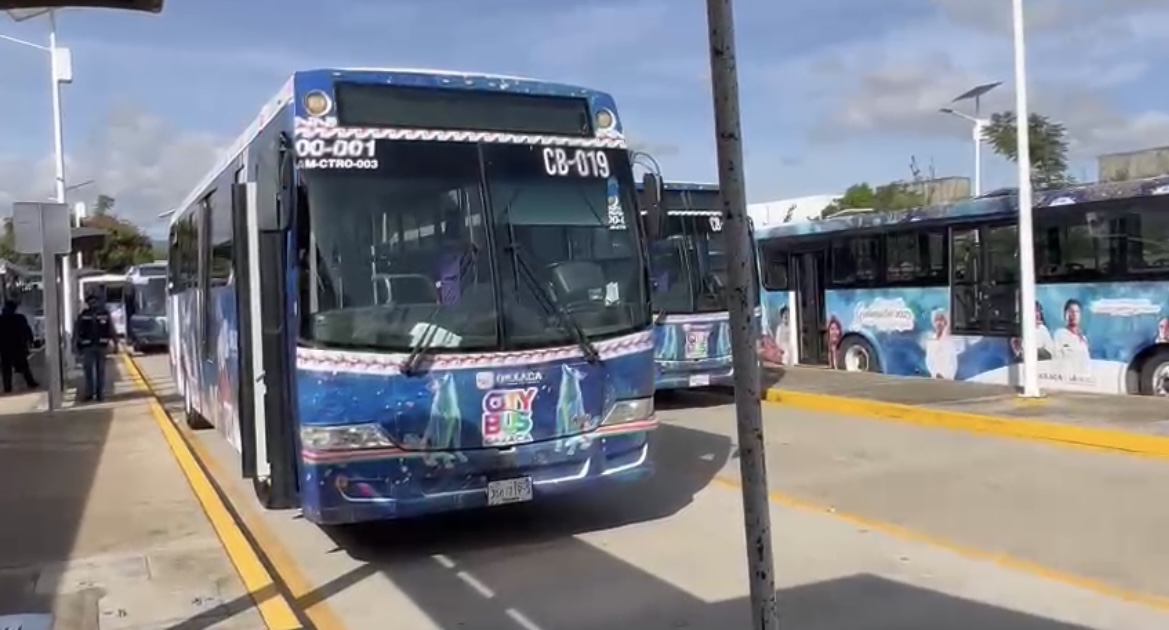 Habra City Bus nocturno en Oaxaca