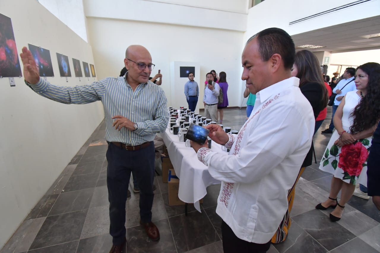 Exponen en el Congreso de Oaxaca muestra de astrofotografía