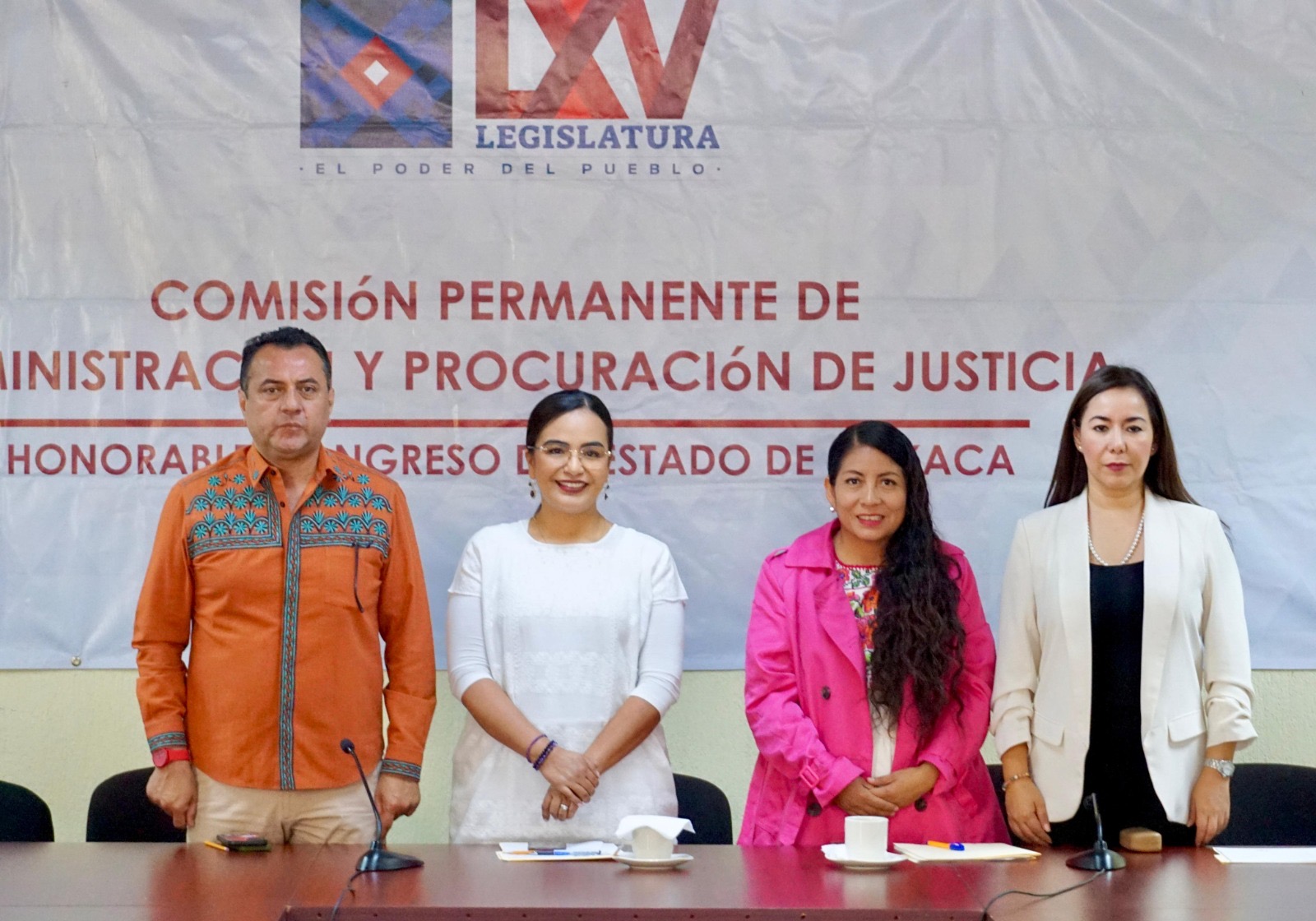 Entrevistan a aspirantes a dirigir la Comisión Estatal de Búsqueda de Personas Desaparecidas Entrevistan a aspirantes a dirigir la Comisión Estatal de Búsqueda de Personas Desaparecidas