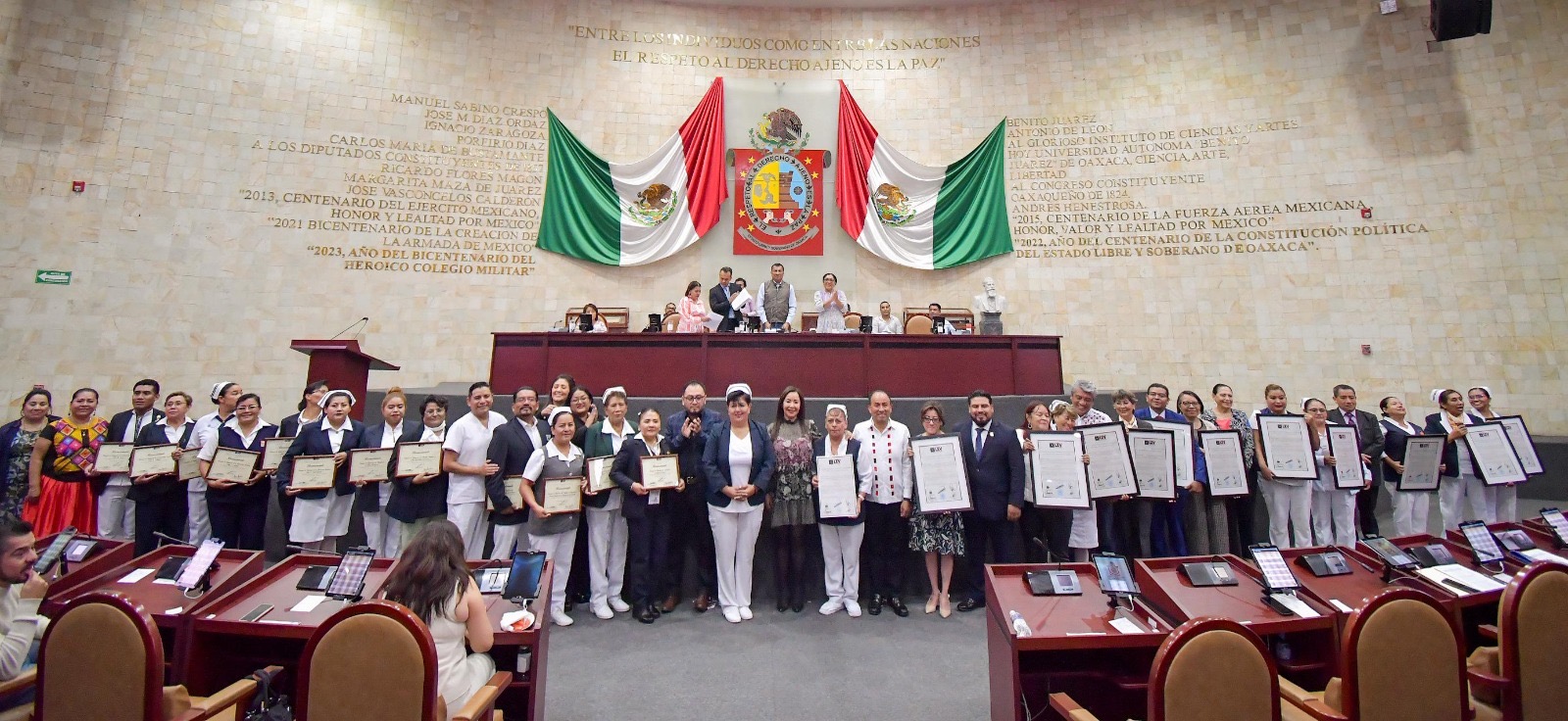 Reconoce Congreso a instituciones de salud y universidades por destacada labor en enfermería