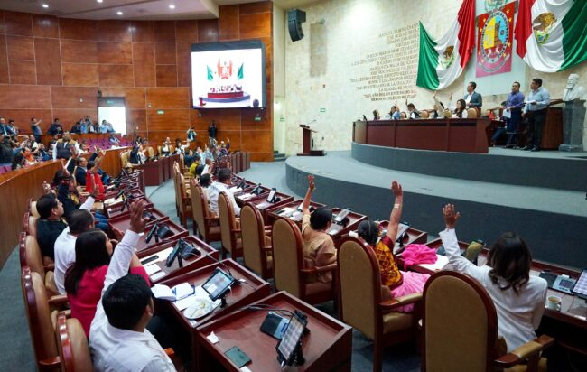 Aprueba Congreso la Ley de la Universidad Autónoma Comunal de Oaxaca