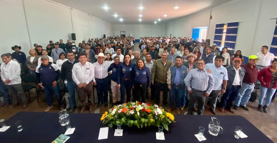 Fomentan cuidado del campo en la comunidad universitaria