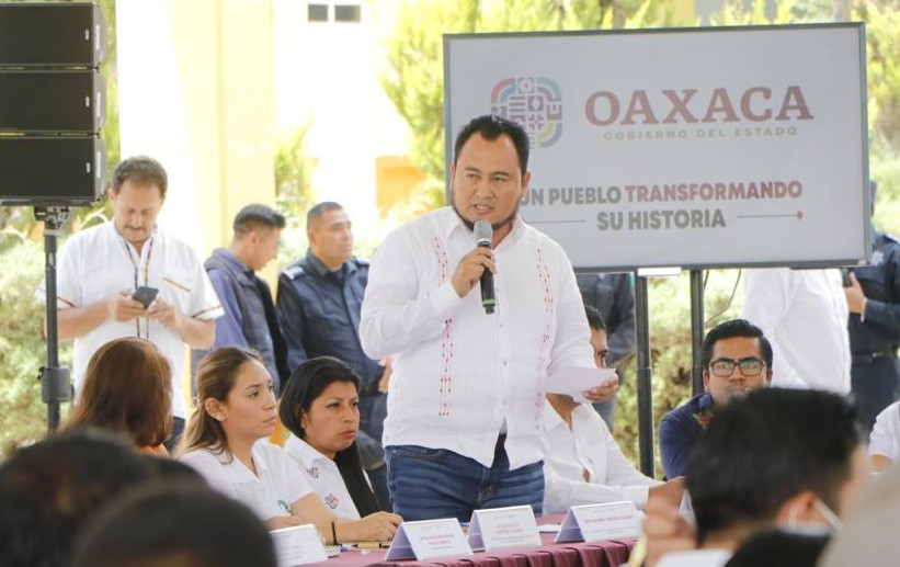 IEEPO no solapará venta de plazas ni de espacios educativos: Emilio Montero IEEPO no solapará venta de plazas ni de espacios educativos: Emilio Montero