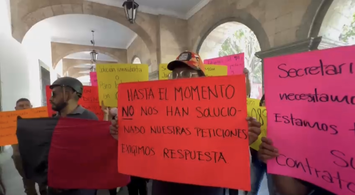 Protestan por falta de pago los ojos y oídos del sistema de seguridad en Oaxaca.