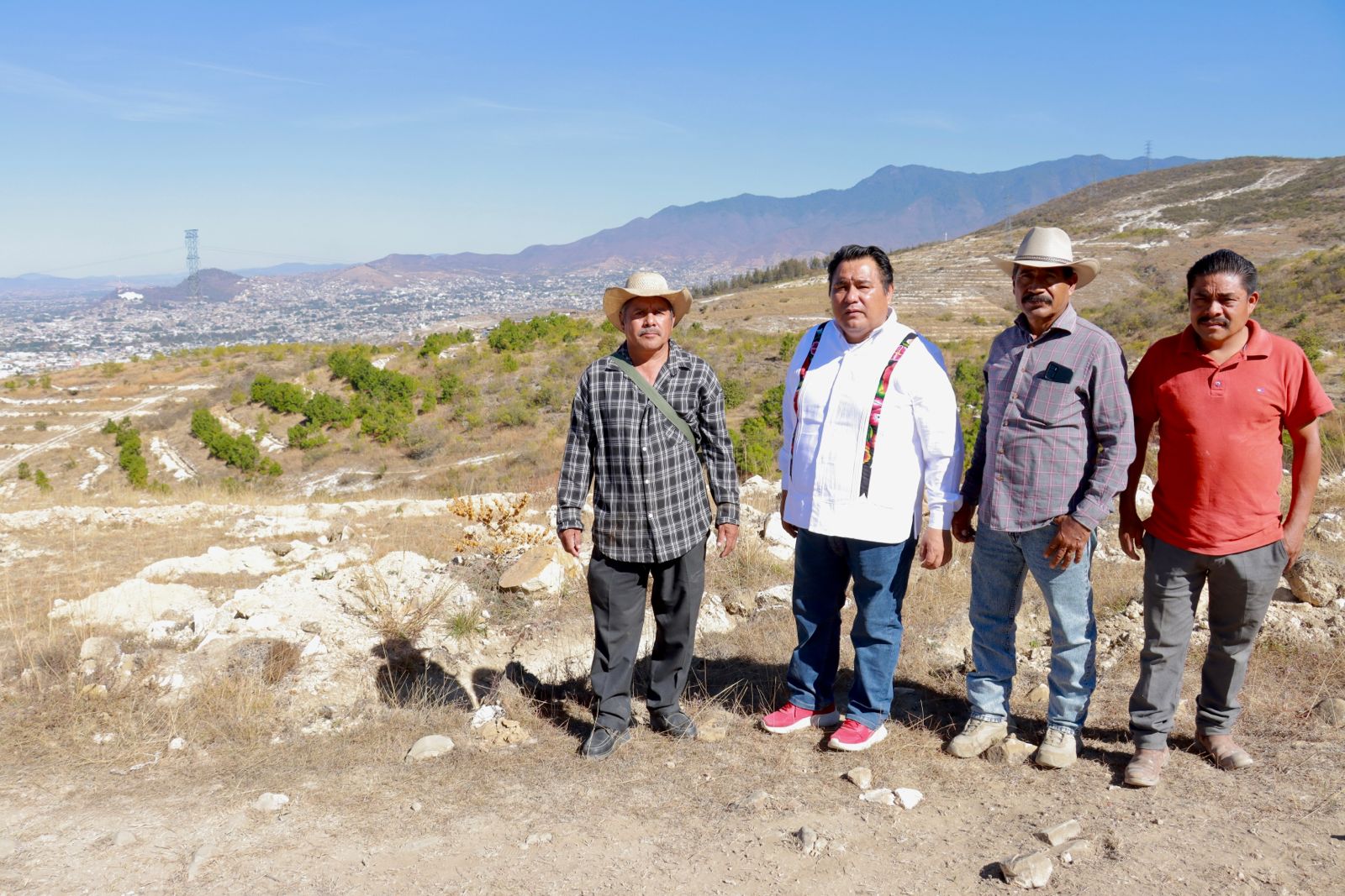 Con trabajo comunitario ejidatarios de San Antonio de la Cal proyectan captar más de 5 millones de litros de agua de lluvia