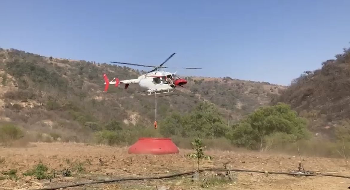 Despliegan apoyo aereo para sofocar incendios forestales en los Chimalapas y la sierra Sur