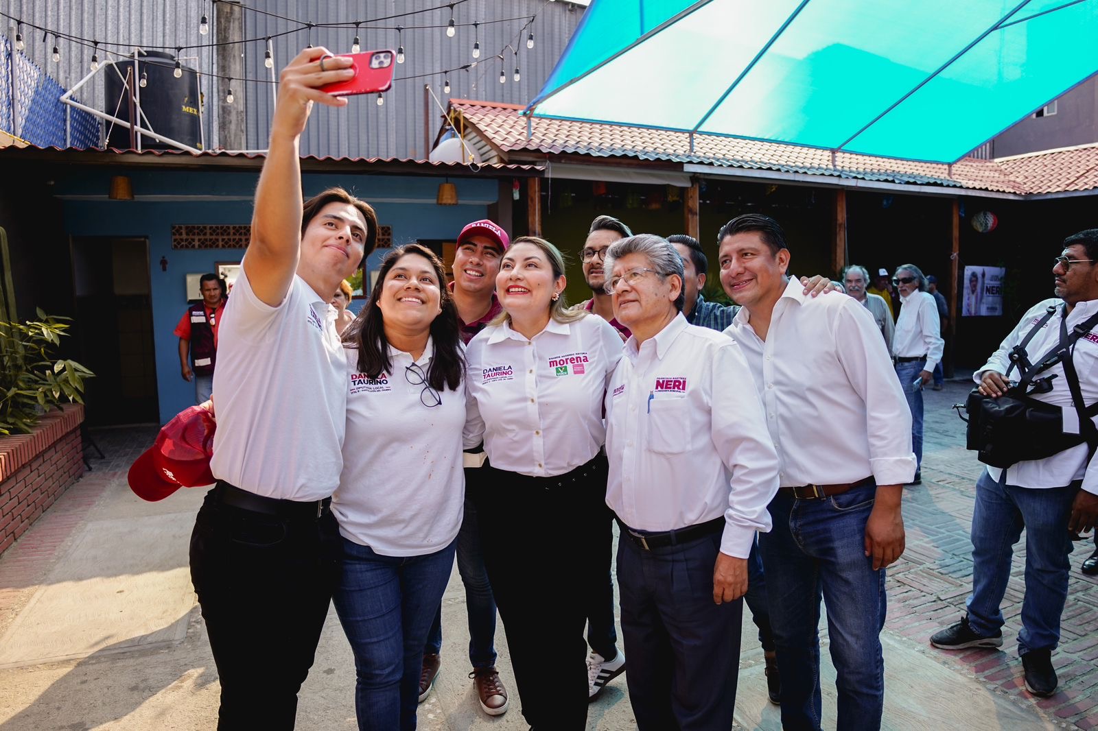 ¡ Daniela Taurino apoya a Neri y participa en convivio con Maestras y Maestros del municipio de Oaxaca de Juárez!