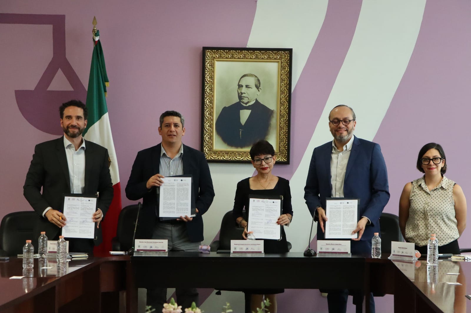 Ni un feminicidio más”, estrategia a la que se suma el Poder Judicial de Oaxaca Ni un feminicidio más”, estrategia a la que se suma el Poder Judicial de Oaxaca