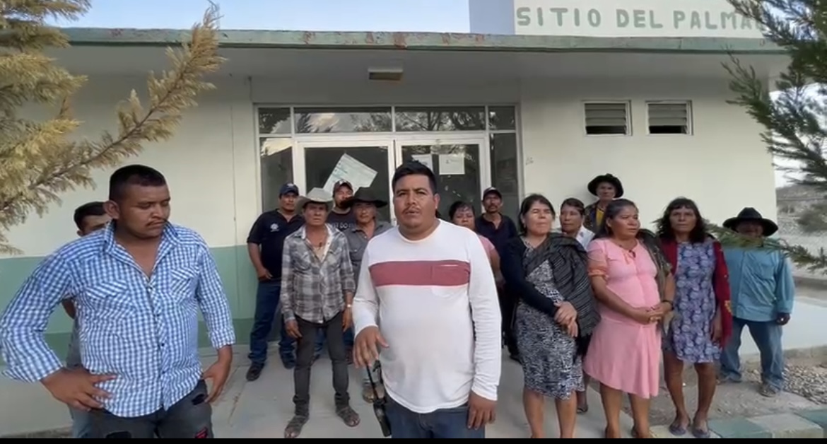 Exigen medicos y medicamentos en pueblo indigena de Oaxaca, hay una clínica del IMSS abandonada desde hace ya varios sexenios