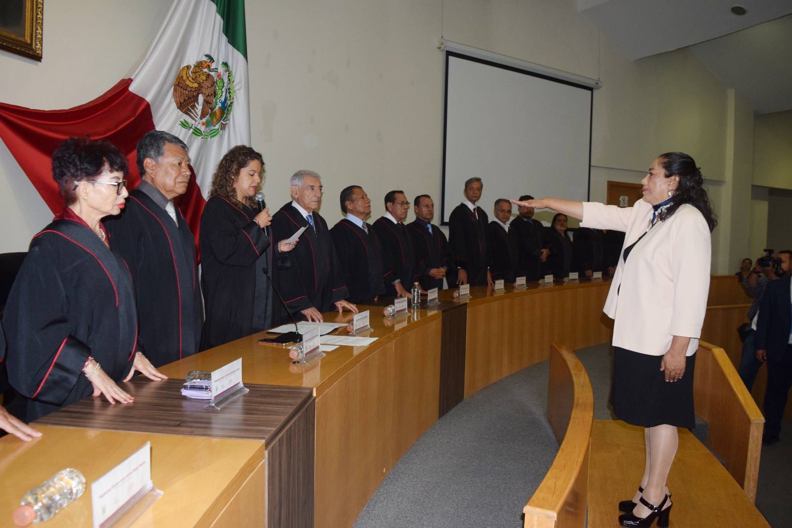 Rinde protesta Alba Osorio Velasco  como nueva magistrada del TSJO