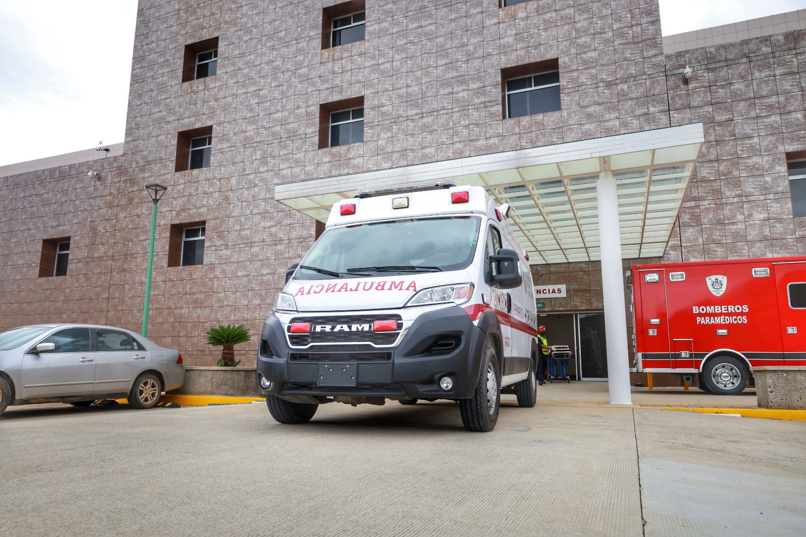 Garantizan atención a pacientes del Hospital de la Niñez Oaxaqueña en nuevo hospital de la Mujer