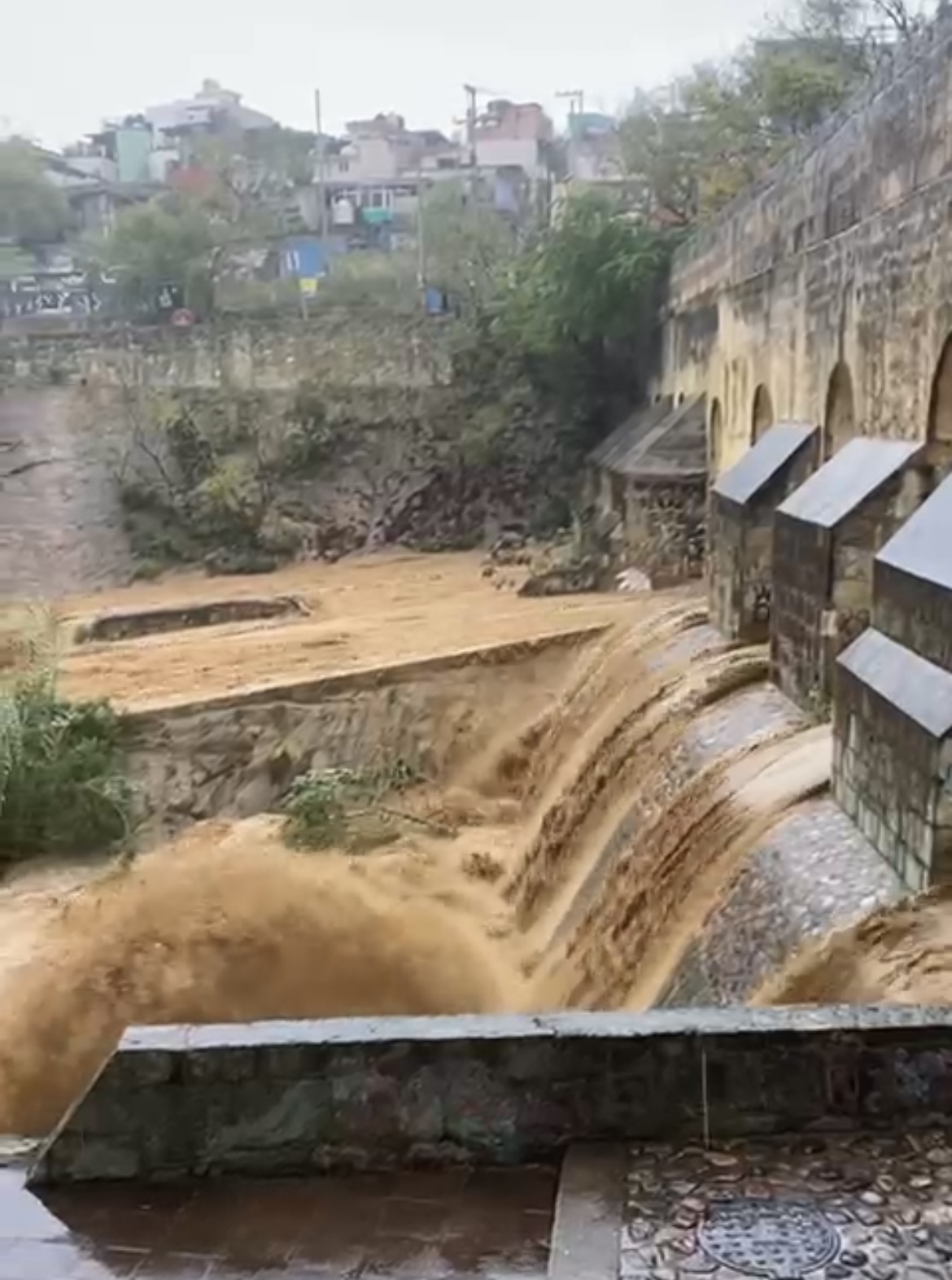 Lluvia causada por tormenta “Alberto” genera afectaciones en zona metropolitana de Oaxaca