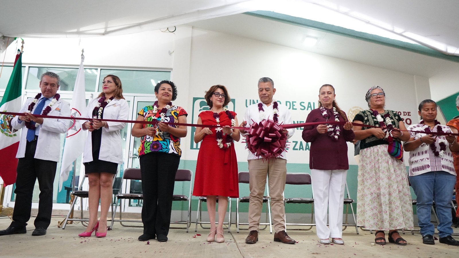 Inauguran Centro de Salud de la Villa de Zaachila