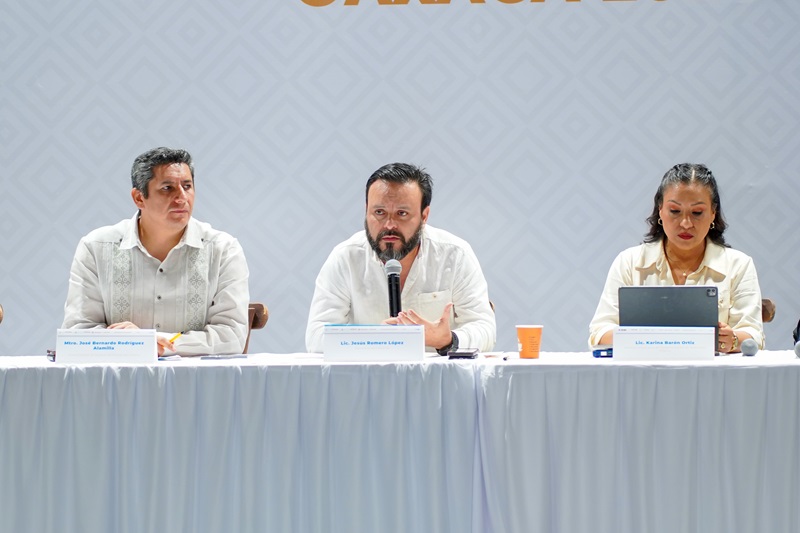 Jornada electoral en Oaxaca transcurre en paz y con orden