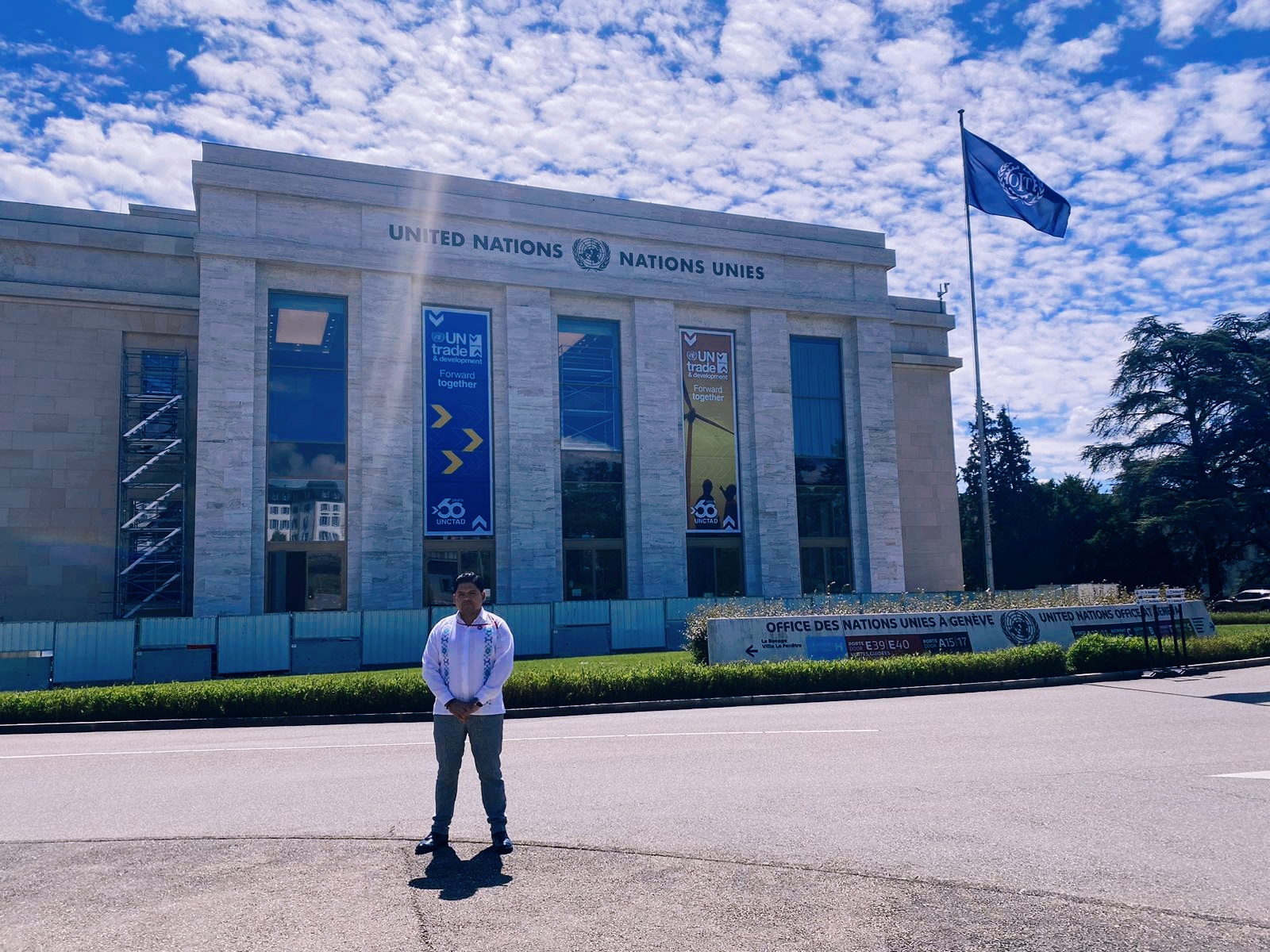 JOVEN OAXAQUEÑO, REPRESENTA A MÉXICO EN EL FORO MUNDIAL DE LÍDERES DE LA ONU EN GINEBRA, SUIZA.