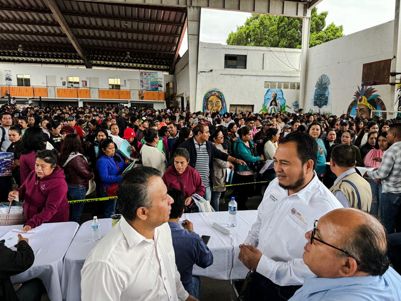 Concluye IEEPO en Valles Centrales entrega de apoyo por concepto de uniformes escolares 2024