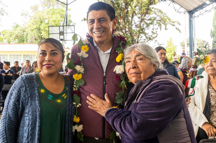 Garantiza Gobierno de Oaxaca bienestar para familias de Santa María Chachoápam