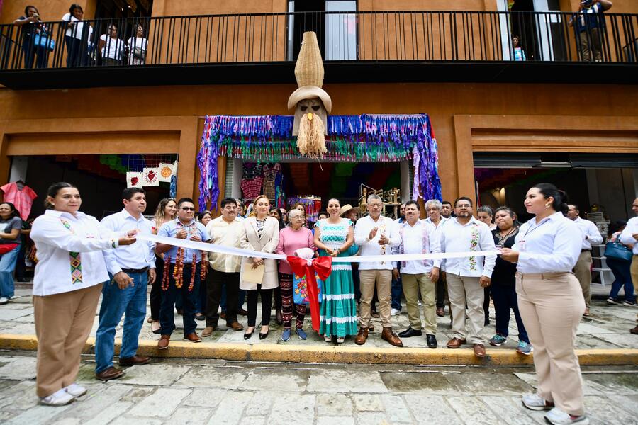 Inaugura Sectur Feria Artesanal de la Ruta Mágica de las Artesanías Inaugura Sectur Feria Artesanal de la Ruta Mágica de las Artesanías