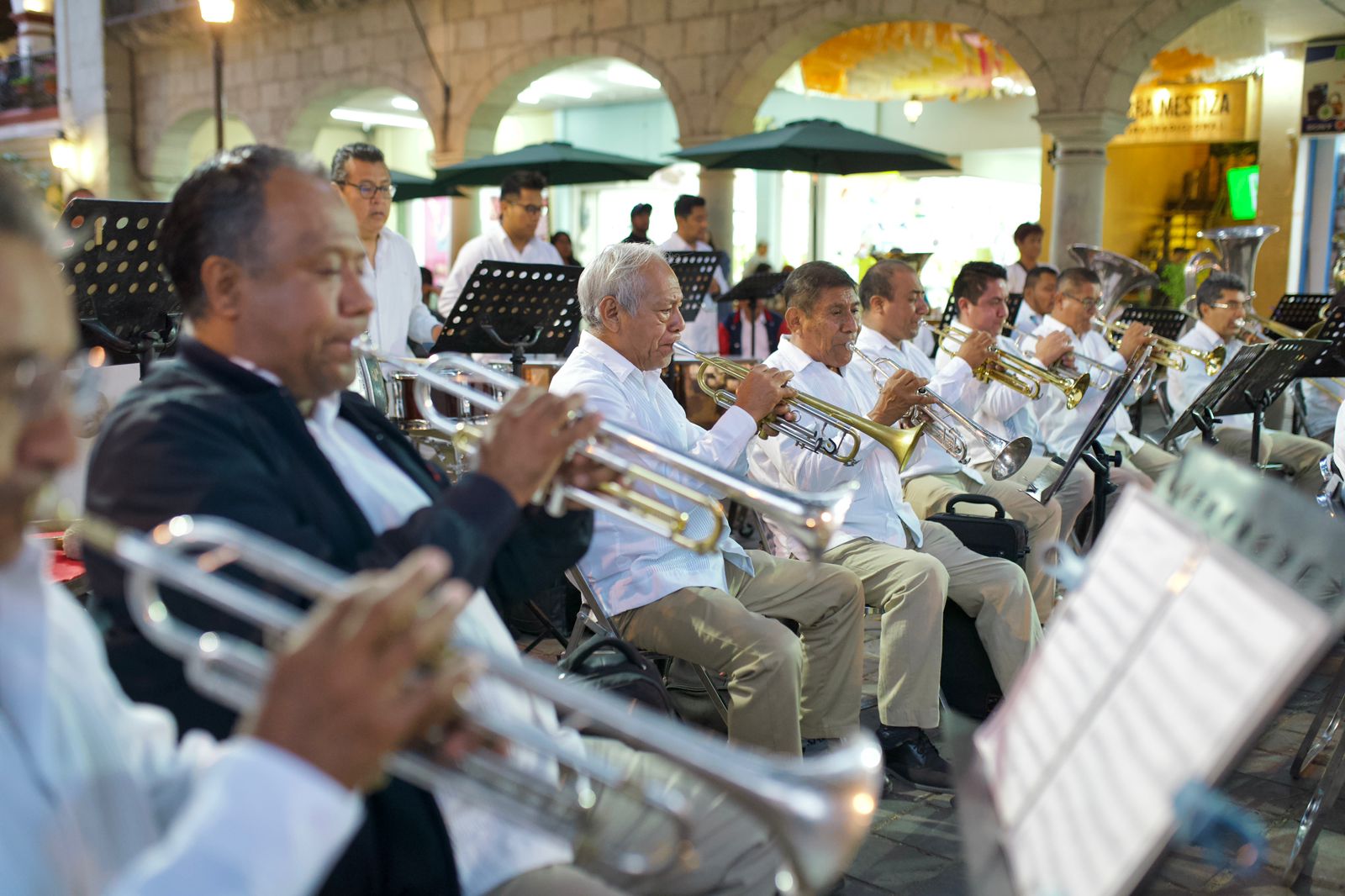 Engalanarán 85 actividades artístico-culturales fiestas de la Guelaguetza