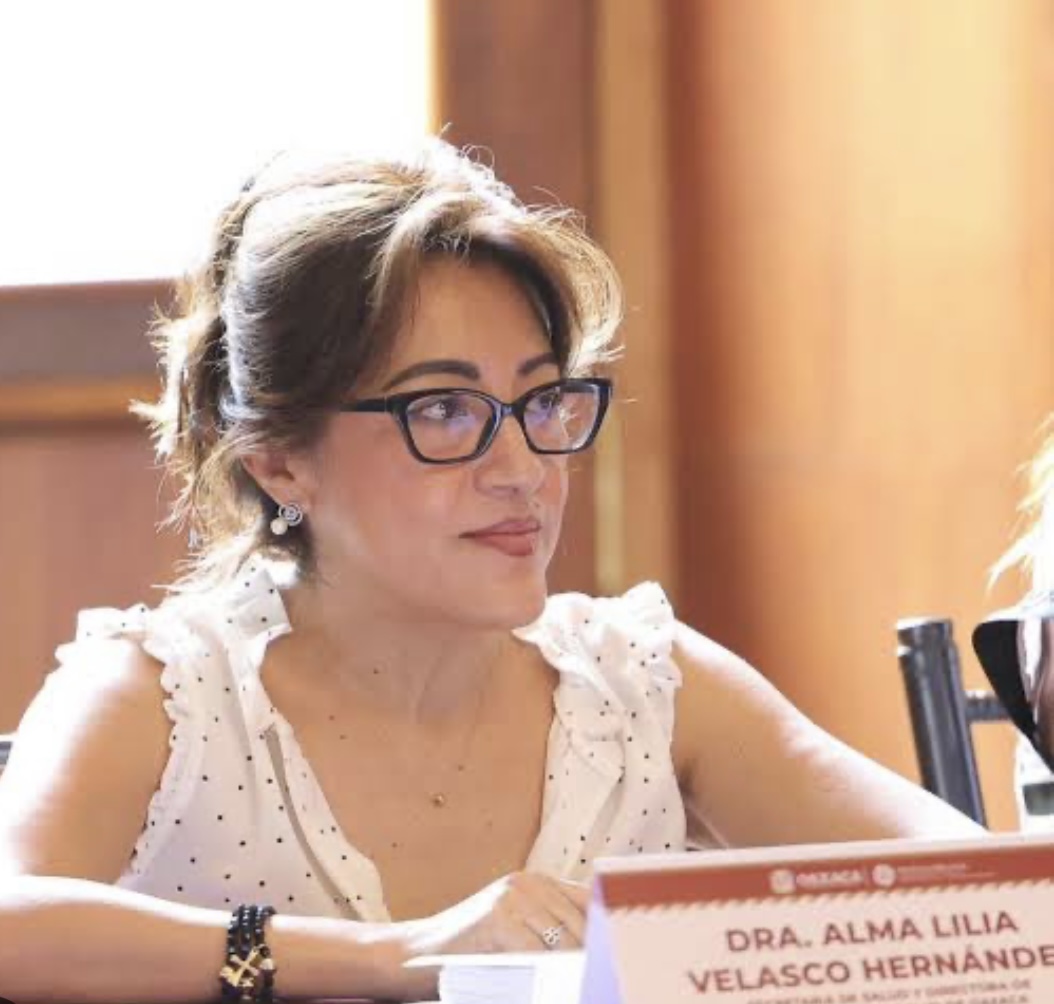 Acepta Gobernador Salomón Jara renuncia de Alma Lilia Velasco Hernández a la Secretaría de Salud