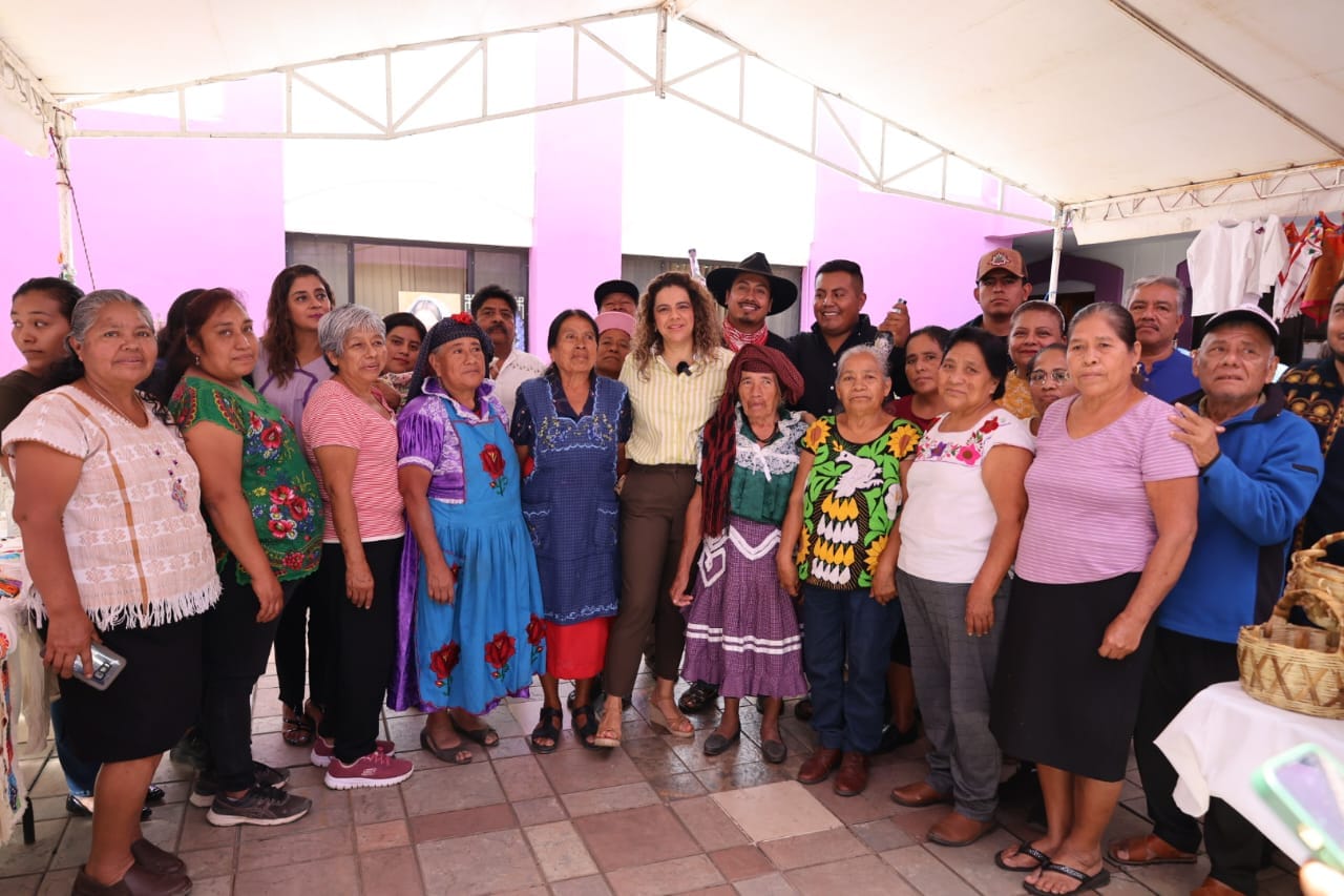 Apoya Voluntariado del Poder Judicial con  Expo Venta a artesanos de la tercera edad