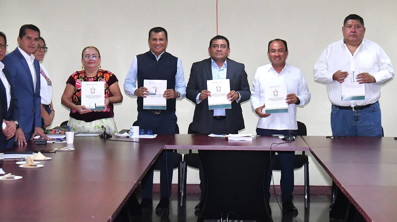 Recibe Congreso de Oaxaca estructura programática a emplear en proyecto de Presupuesto de Egresos 2025 Recibe Congreso de Oaxaca estructura programática a emplear en proyecto de Presupuesto de Egresos 2025