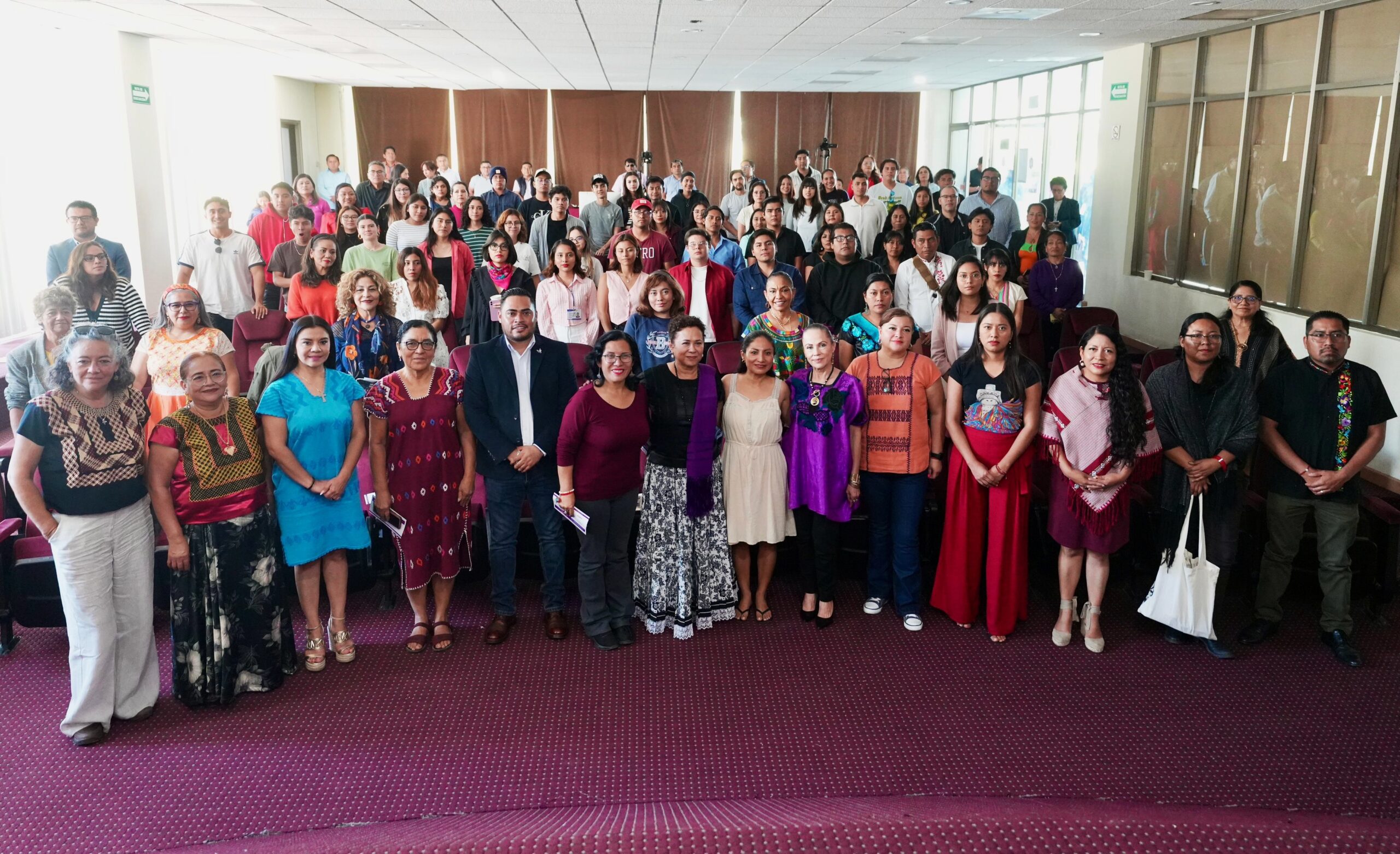 Diputadas convocan a sumarse al llamado de la no violencia contra las mujeres Diputadas convocan a sumarse al llamado de la no violencia contra las mujeres