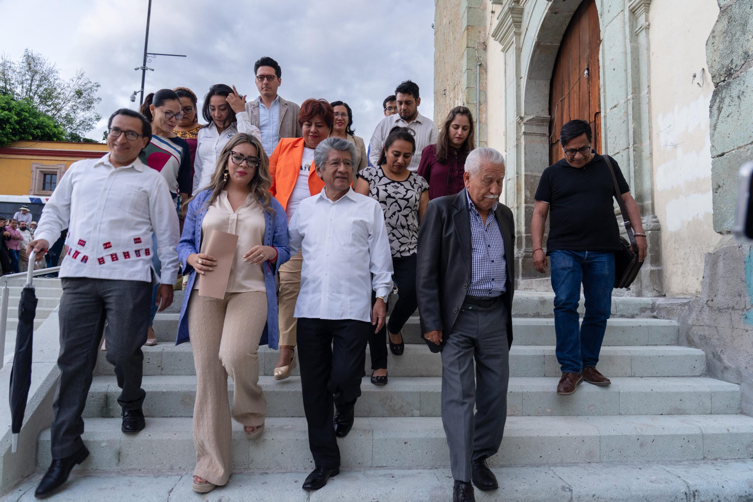 Inaugura Martínez Neri emblemáticas escalinatas de la Plaza de la Danza