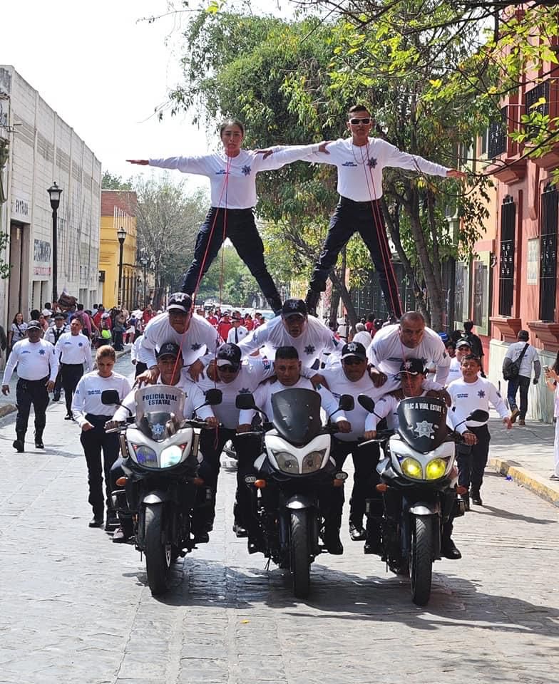 Participa Policía Vial Estatal en Desfile Cívico por el 114 Aniversario de la Revolución Mexicana Participa Policía Vial Estatal en Desfile Cívico por el 114 Aniversario de la Revolución Mexicana
