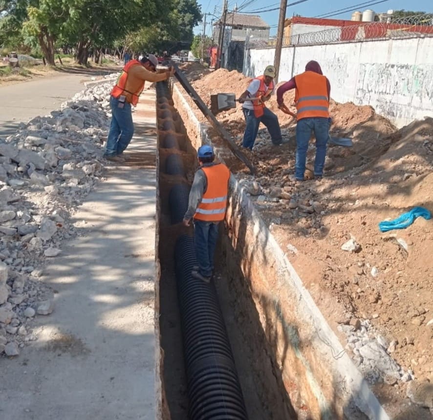 Como nunca antes, trabaja Soapa en proyectos clave para el saneamiento  de los ríos Atoyac y Salado