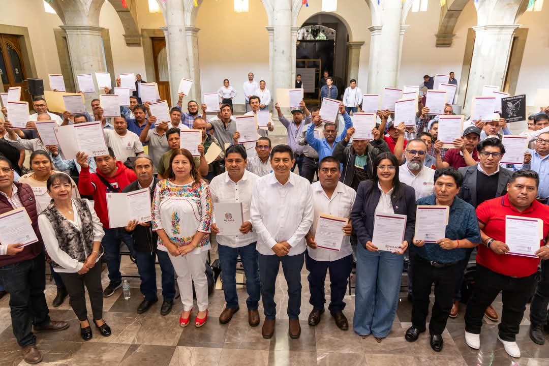 Entrega Salomón Jara validaciones a 145 Planes Municipales de Desarrollo Entrega Salomón Jara validaciones a 145 Planes Municipales de Desarrollo