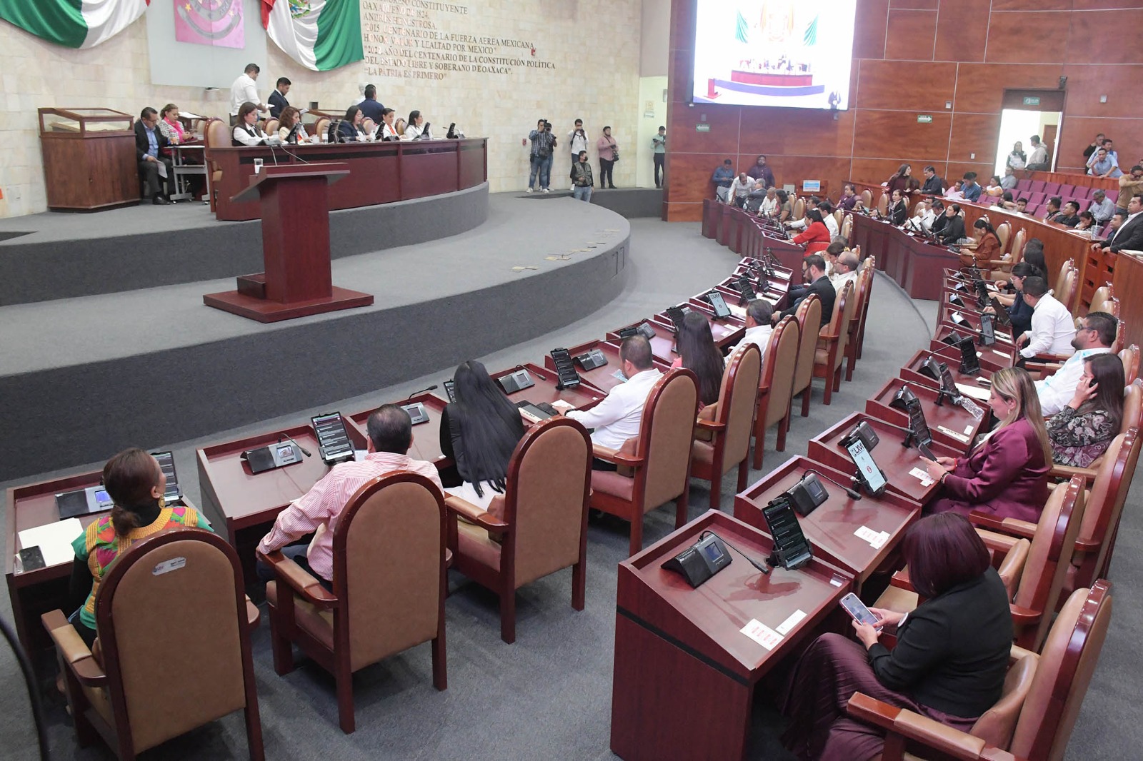 Sala de Justicia Indígena debe ser elevada a rango Constitucional Sala de Justicia Indígena debe ser elevada a rango Constitucional