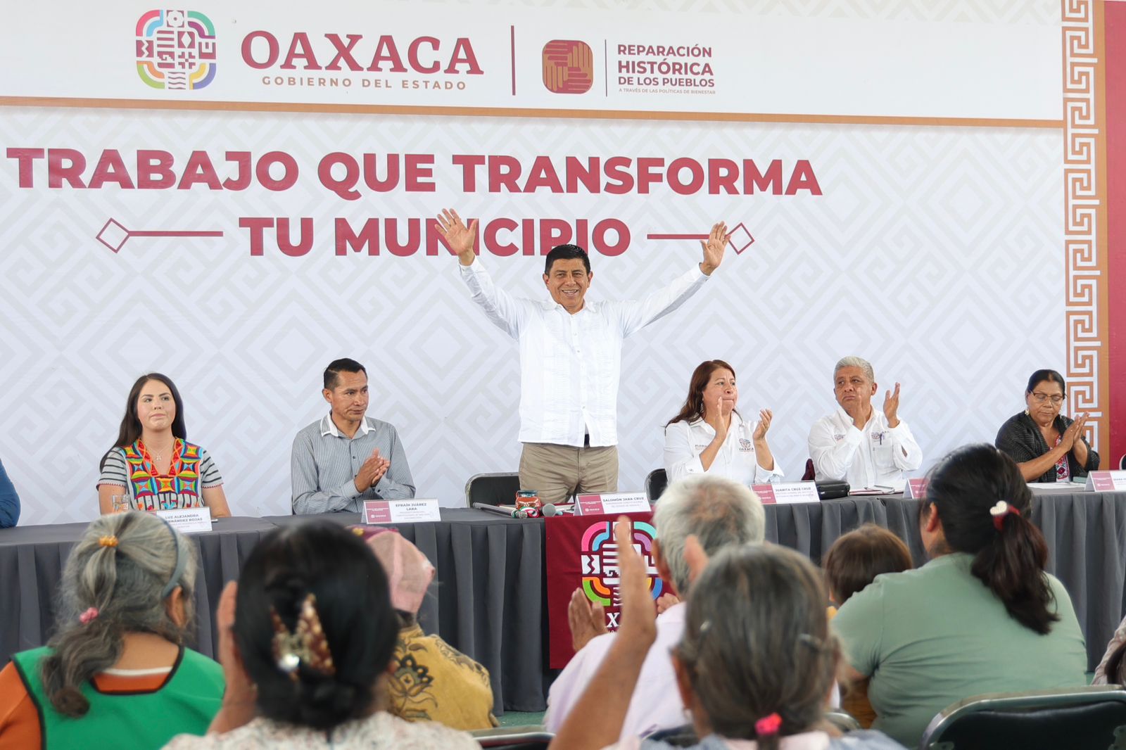 Mejora Primavera Oaxaqueña calidad de vida en San Juan Chicomezúchil con obras y acciones Mejora Primavera Oaxaqueña calidad de vida en San Juan Chicomezúchil con obras y acciones