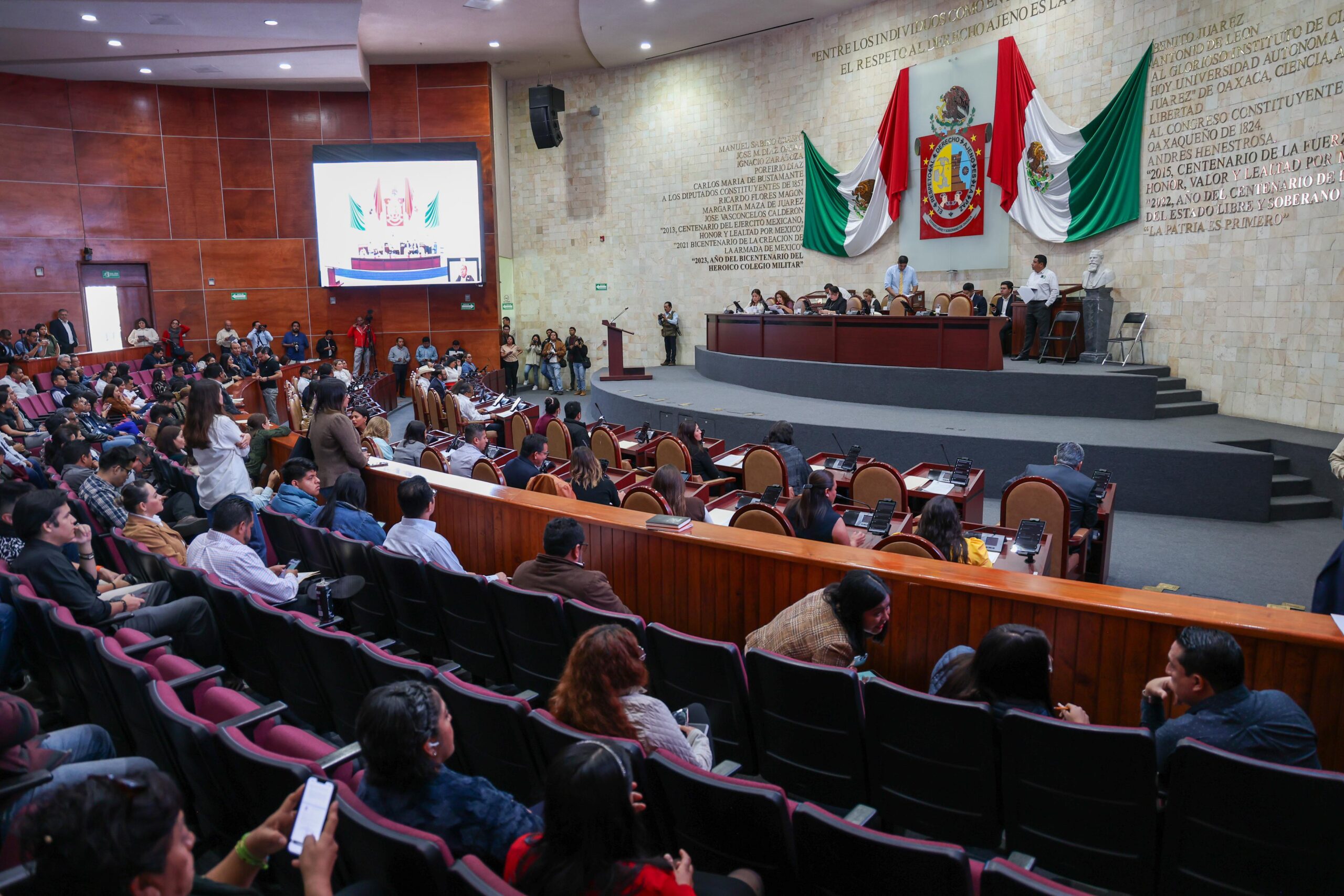 Presentan iniciativas para atender la salud mental en el entorno escolar y población indígena Presentan iniciativas para atender la salud mental en el entorno escolar y población indígena