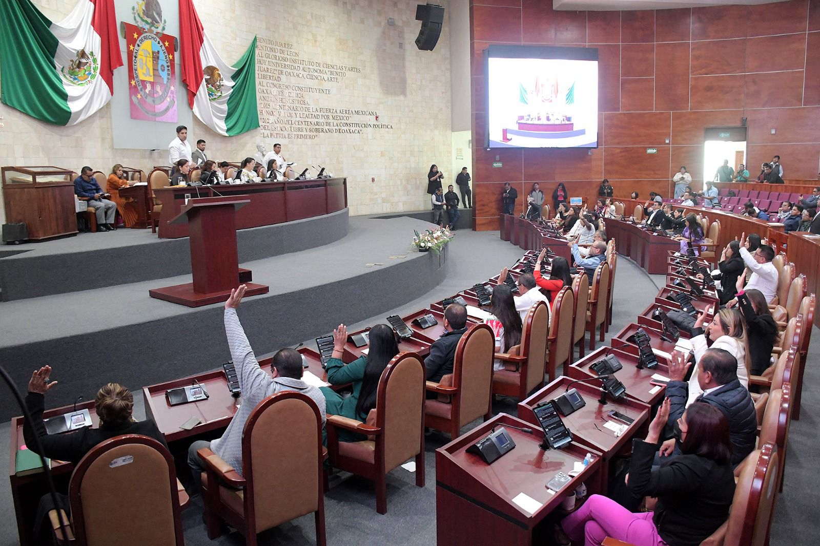 Congreso de Oaxaca impulsa iniciativas en materia de protección ambiental, derechos humanos, gobernabilidad y procuración de justicia Congreso de Oaxaca impulsa iniciativas en materia de protección ambiental, derechos humanos, gobernabilidad y procuración de justicia