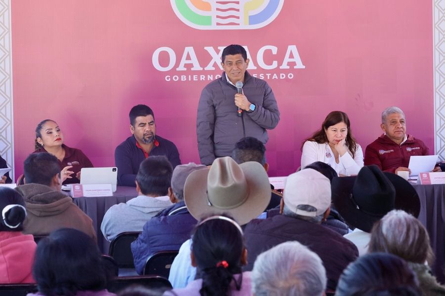 Llega Salomon Jara y la Primavera Oaxaqueña a San Francisco Teopan con obras y acciones Llega Salomon Jara y la Primavera Oaxaqueña a San Francisco Teopan con obras y acciones