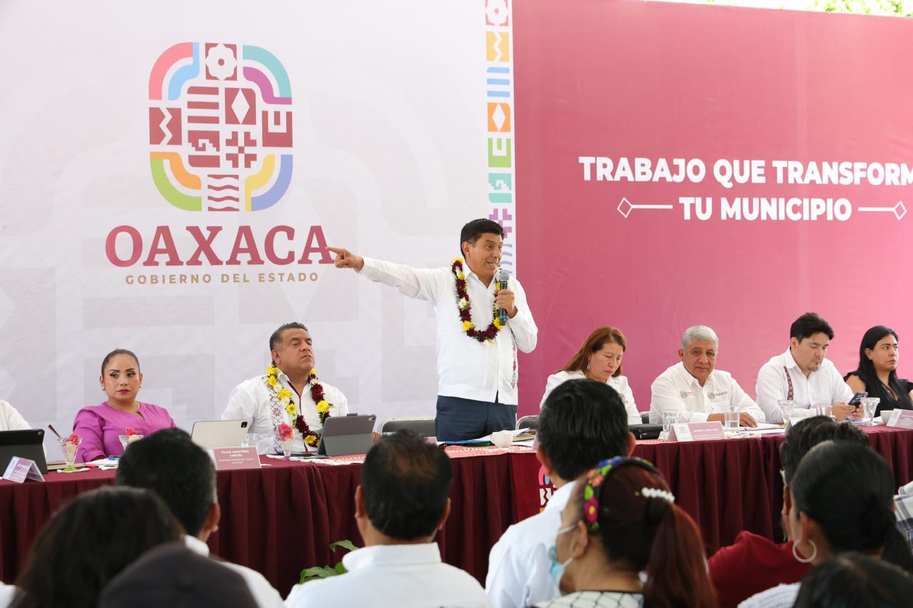 Refrenda Gobierno de Oaxaca su respaldo para el desarrollo del Pueblo Mágico de Mitla