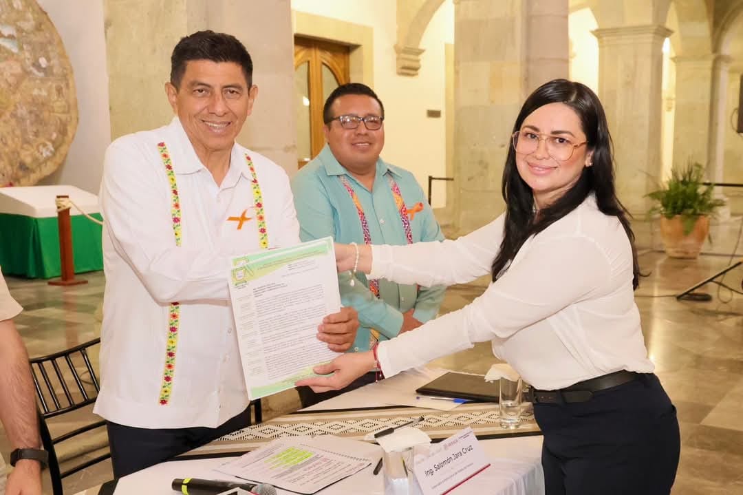 Reconciliación, unidad y diálogo entre Gobierno de Oaxaca y STPEIDCEO Reconciliación, unidad y diálogo entre Gobierno de Oaxaca y STPEIDCEO