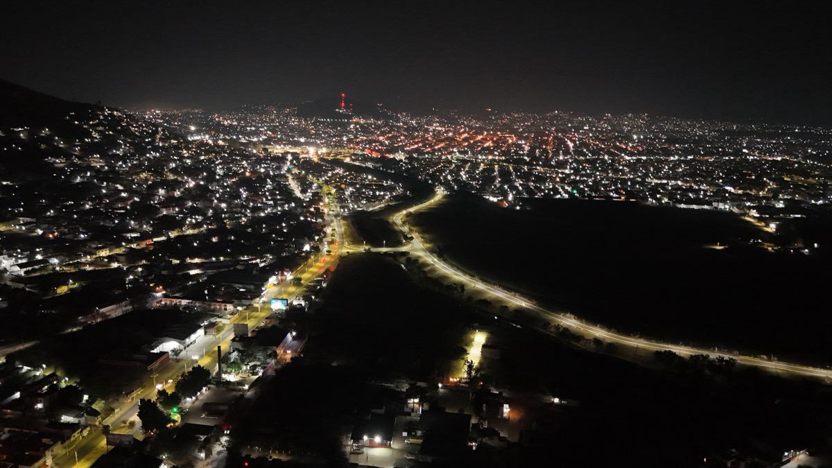 Transforma el SIC calle Francisco Zarco en una vía ágil e iluminada de Xoxocotlán Transforma el SIC calle Francisco Zarco en una vía ágil e iluminada de Xoxocotlán