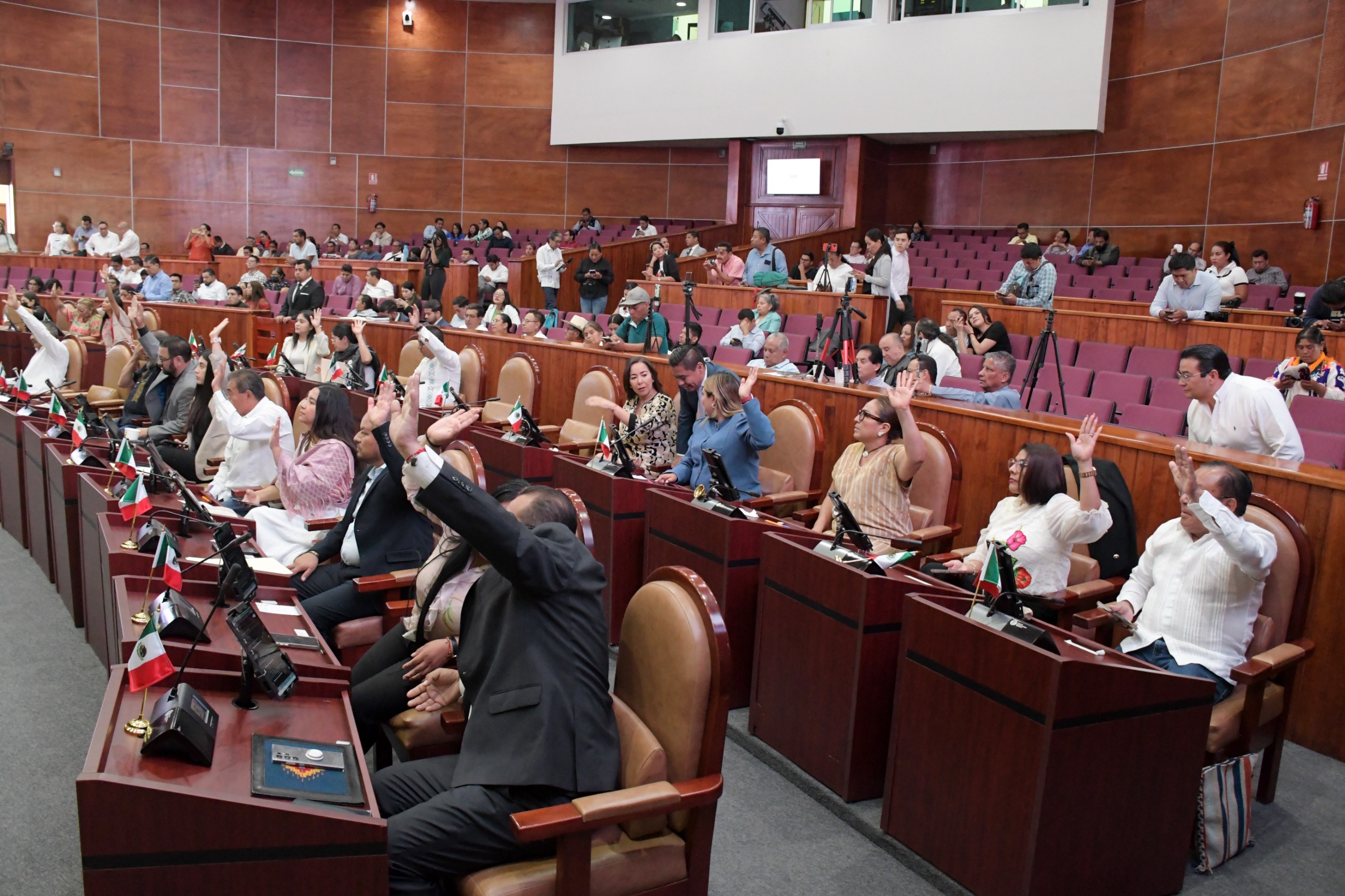 Se reforma legislación para promover el empleo temporal de migrantes y migrantes oaxaqueños en retorno Se reforma legislación para promover el empleo temporal de migrantes y migrantes oaxaqueños en retorno