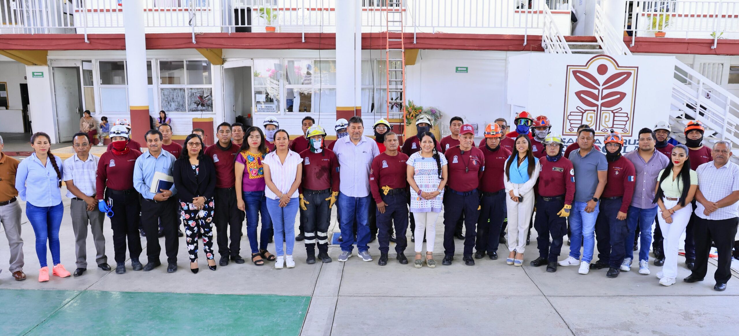 Protección Civil de Xoxocotlán demuestra compromiso y preparación en el Primer Simulacro Nacional 2025 Protección Civil de Xoxocotlán demuestra compromiso y preparación en el Primer Simulacro Nacional 2025