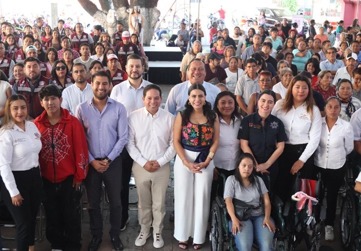 Con Cayapadu Lii, Gobierno de Oaxaca atiende a más de 3 mil personas en Santa Lucía del Camino Con Cayapadu Lii, Gobierno de Oaxaca atiende a más de 3 mil personas en Santa Lucía del Camino