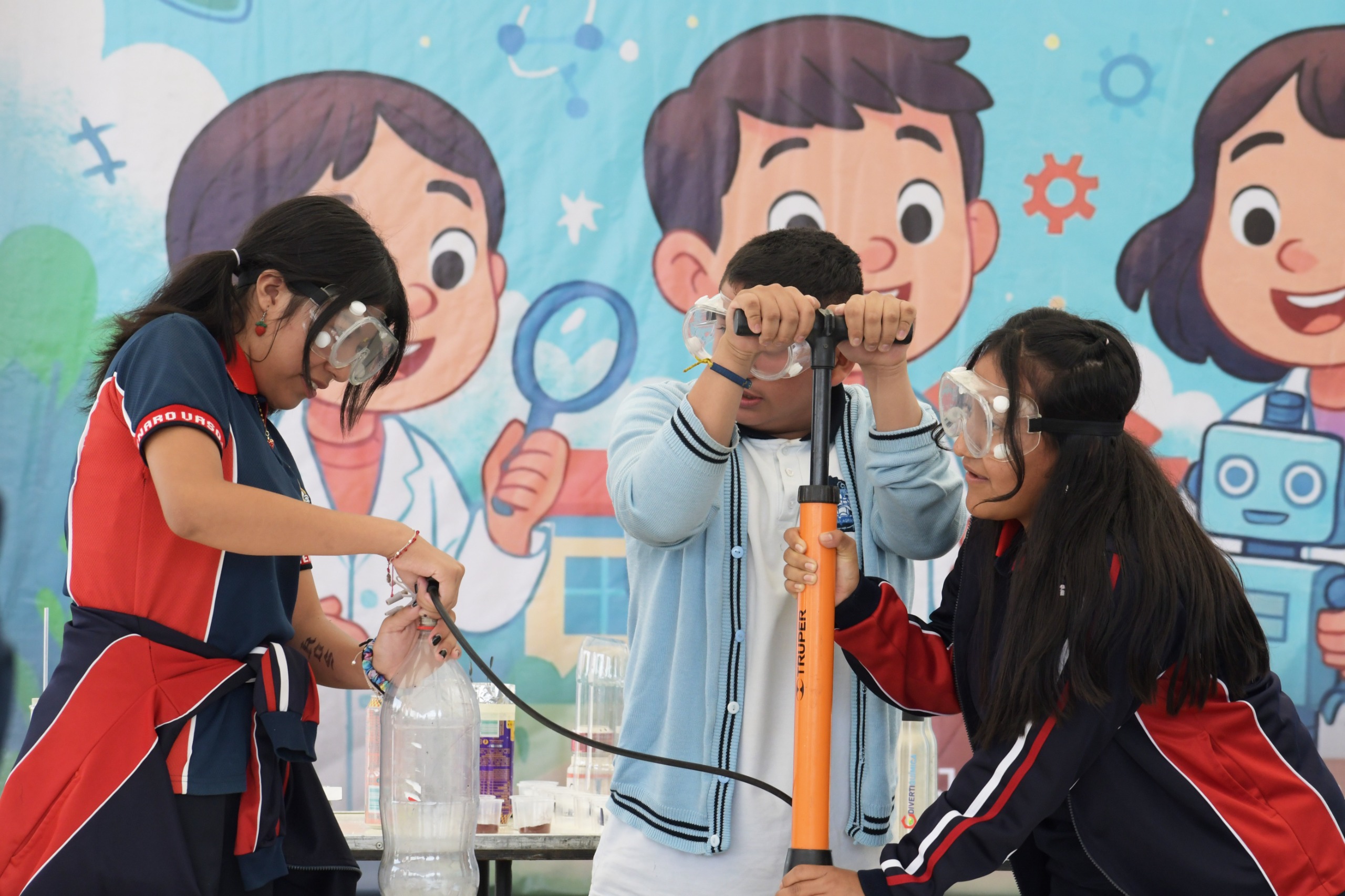 Impulsa Congreso de Oaxaca junto con el IEEPO la “Jornada por la Ciencia, Tecnología e Innovación” dirigida a estudiantes y personal docente Impulsa Congreso de Oaxaca junto con el IEEPO la “Jornada por la Ciencia, Tecnología e Innovación” dirigida a estudiantes y personal docente